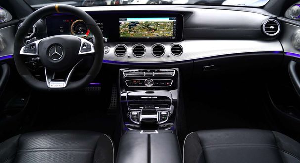 Mercedes-Benz E 63 AMG S 4Matic 450 kW image number 26