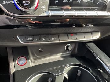 Car image 37