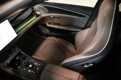 Car image 49