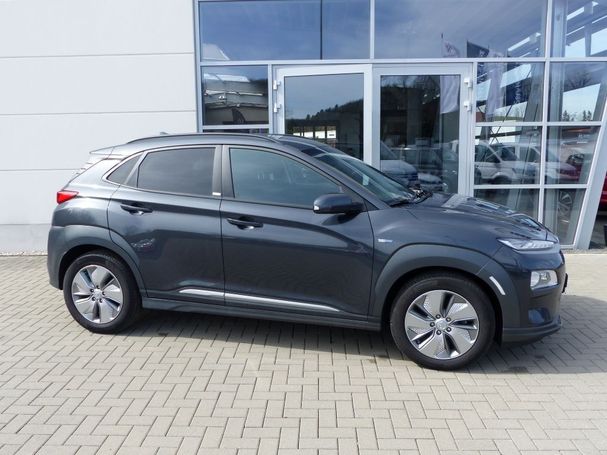 Hyundai Kona 64 kWh Style 147 kW image number 3