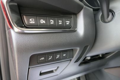 Car image 23