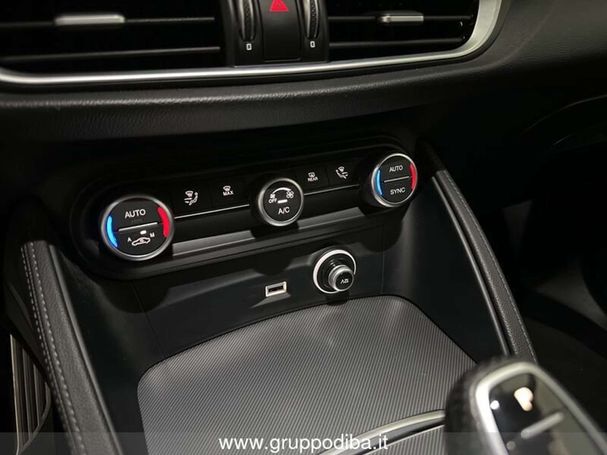 Alfa Romeo Stelvio 2.2 Diesel Q4 140 kW image number 15