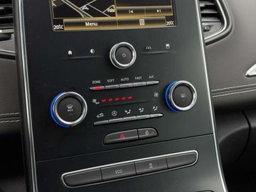 Car image 37