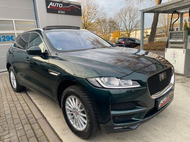 Jaguar F-Pace AWD Prestige 132 kW image number 3