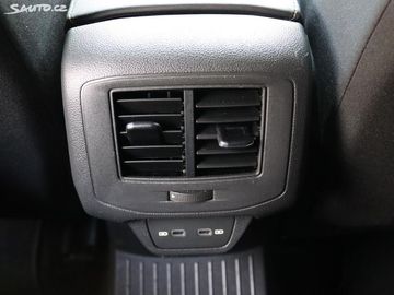 Car image 36