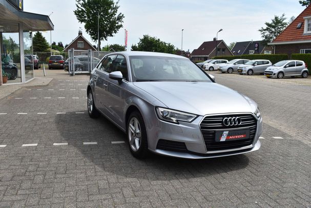 Audi A3 30 TFSI Sportback 85 kW image number 2