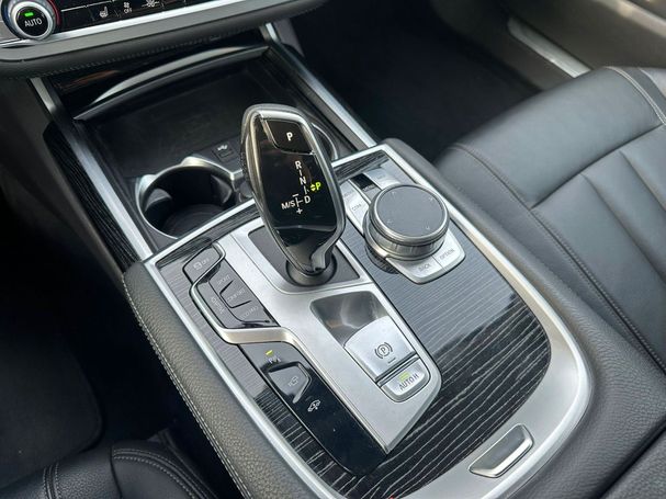 BMW 730d xDrive M Sport 210 kW image number 21