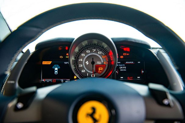 Ferrari 812 Superfast 588 kW image number 17