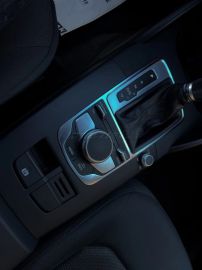 Car image 36