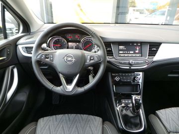 Car image 10