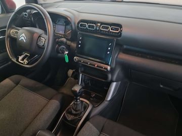 Car image 31