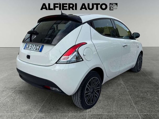 Lancia Ypsilon 51 kW image number 4