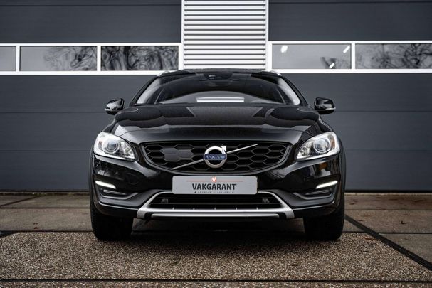 Volvo V60 Cross Country D3 Summum 110 kW image number 1