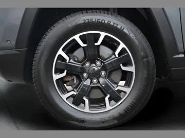 Car image 37