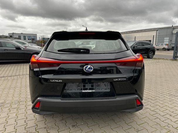 Lexus UX 300e 150 kW image number 6