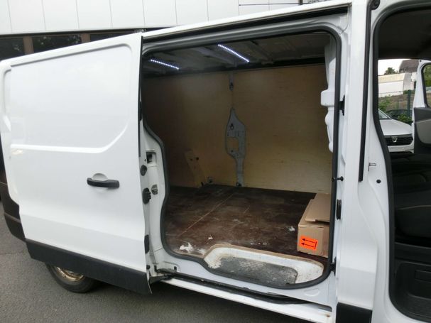 Renault Trafic 145 107 kW image number 10