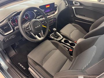 Car image 31