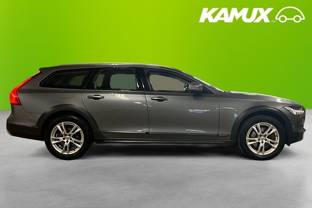 Volvo V90 Cross Country D4 Polestar AWD Momentum 147 kW image number 2