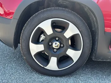 Car image 22
