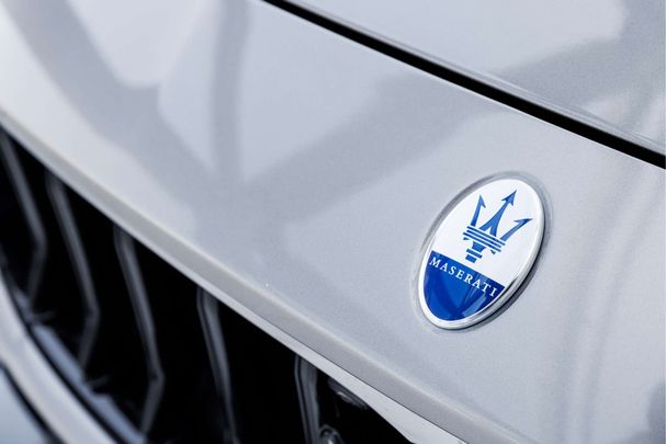 Maserati Ghibli Modena Q4 316 kW image number 22