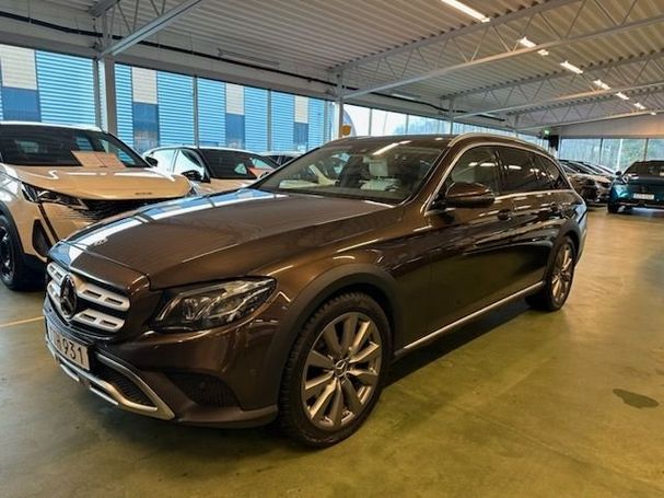 Mercedes-Benz E 220 d 4Matic T All-Terrain 143 kW image number 1