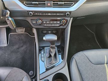 Car image 26