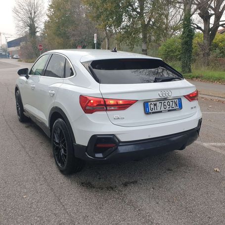 Audi Q3 35 TDI S tronic Sportback Business 110 kW image number 7