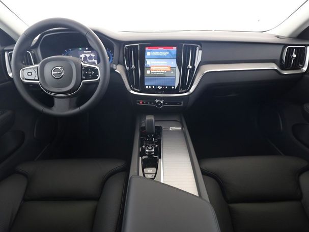 Volvo V60 Cross Country AWD Plus 184 kW image number 7