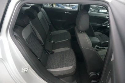 Car image 31