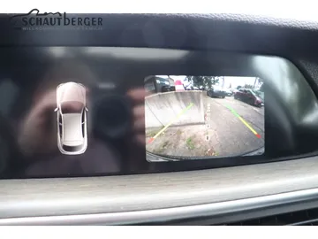 Car image 33