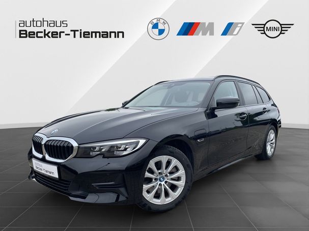 BMW 320 e Touring xDrive 150 kW image number 1