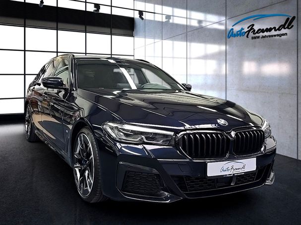 BMW 530d Touring xDrive 210 kW image number 2