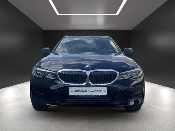 BMW 330 Touring e M 215 kW image number 3