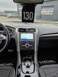 Car image 37