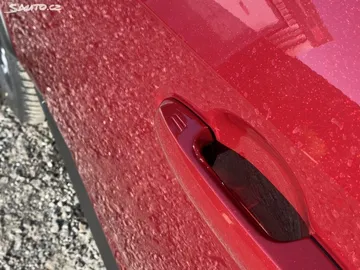 Car image 33