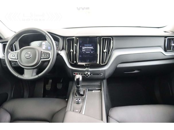 Volvo XC60 D3 Momentum 110 kW image number 15