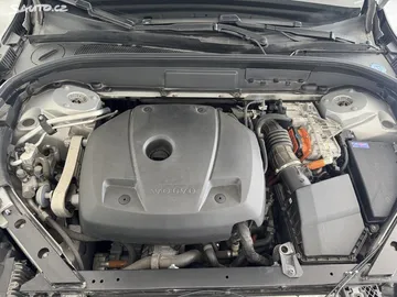 Car image 35