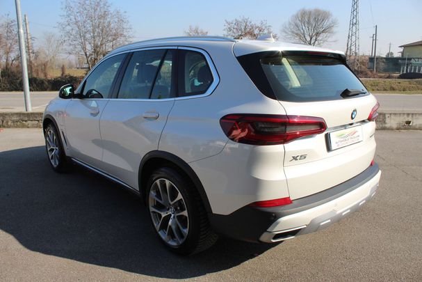 BMW X5 45e xDrive 290 kW image number 5