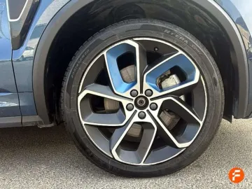 Car image 29