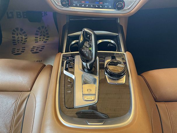 BMW 740d xDrive 235 kW image number 20