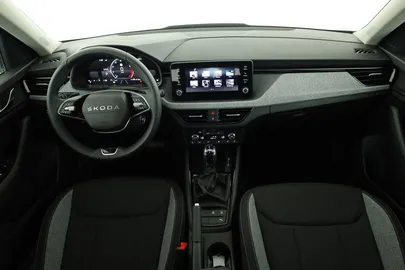 Car image 30