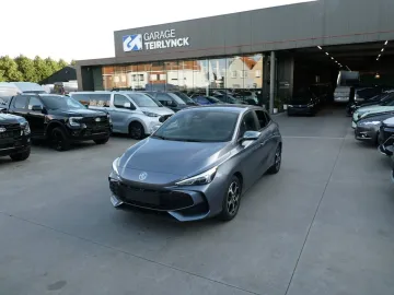 Car image 29