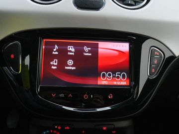 Car image 30