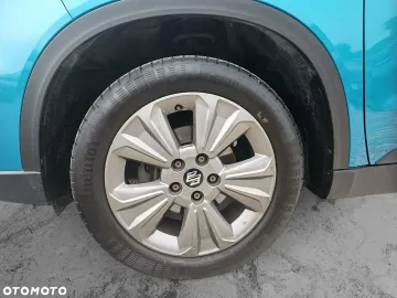 Car image 22