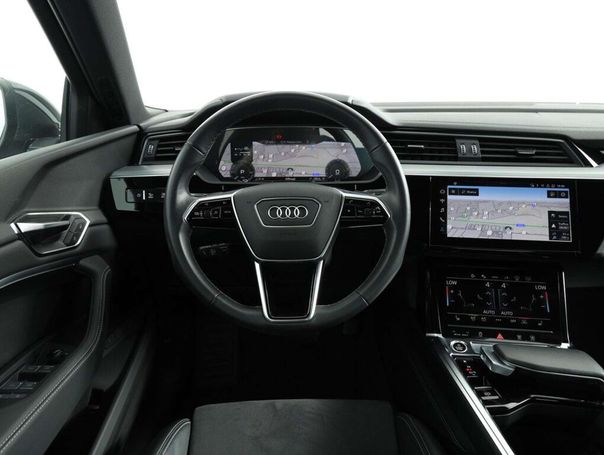 Audi Q8 50 quattro e-tron Sportback 250 kW image number 8