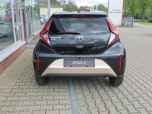 Toyota Aygo X 1.0 53 kW image number 7