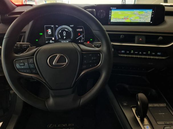 Lexus UX 150 kW image number 17