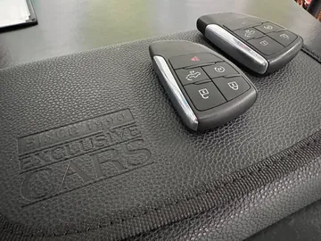 Car image 29