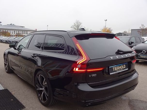 Volvo V90 T6 R Design AWD 251 kW image number 3