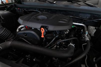 Car image 25